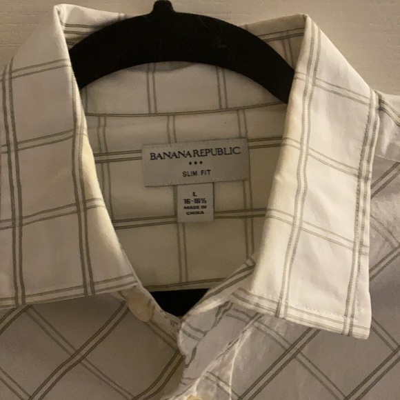 Banana Republic Men’s slim fit size L green and white patterned button down - Picture 3 of 8